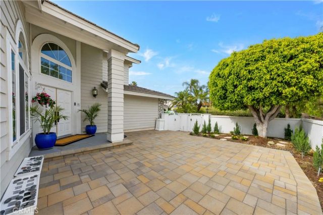 26822 Sommerset, Lake Forest, CA 92630