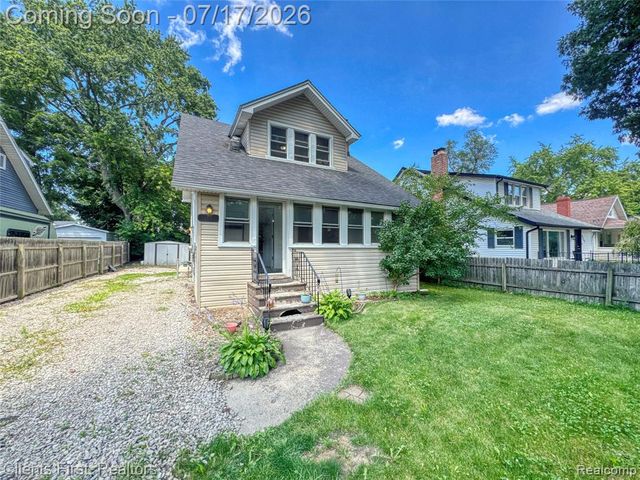4258 Seeden Street, Waterford, MI 48329