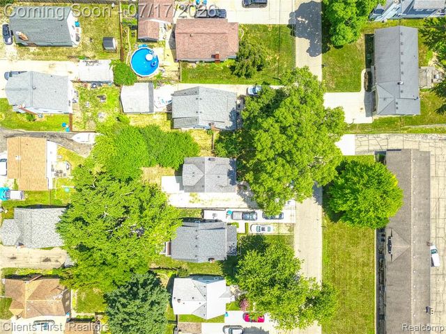 4258 Seeden Street, Waterford, MI 48329