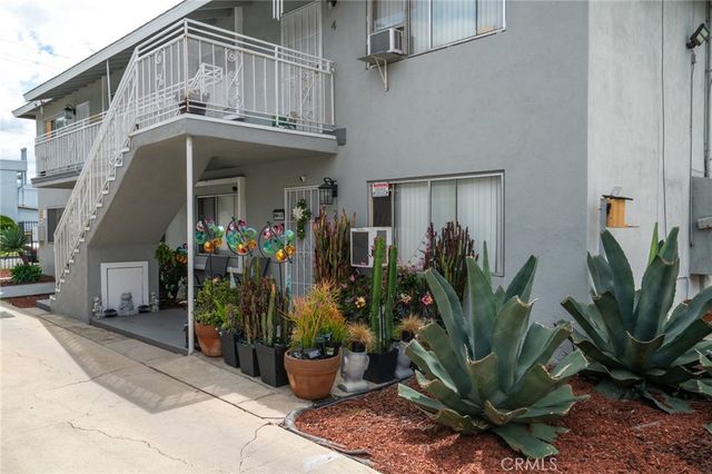 6641 Hammond Avenue, Long Beach, CA 90805