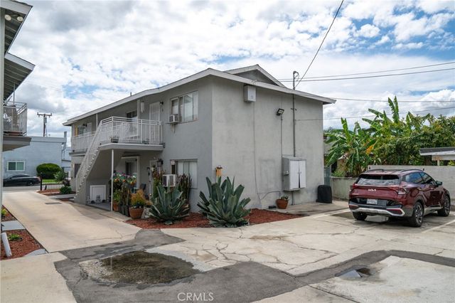 6641 Hammond Avenue, Long Beach, CA 90805