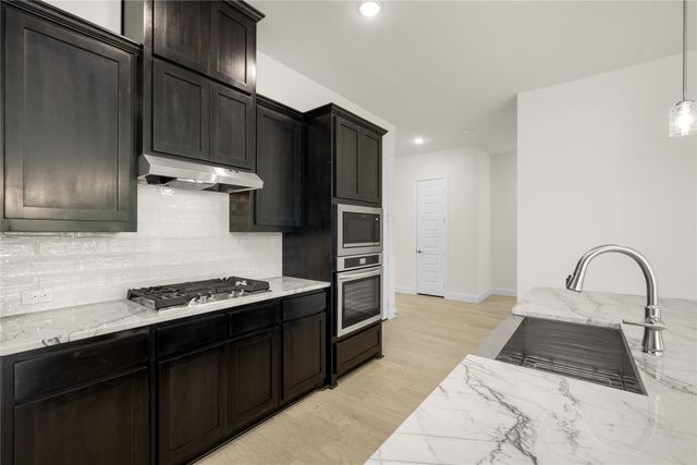 2332 High Plain Lane, Waxahachie, TX 75167