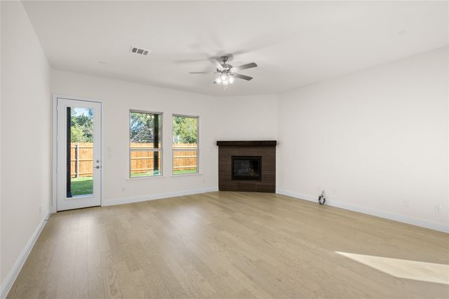 2332 High Plain Lane, Waxahachie, TX 75167