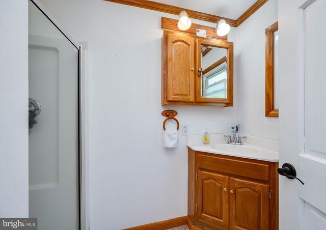 417 MOHAVE DR, Auburn, PA 17922