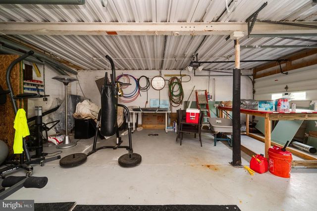 417 MOHAVE DR, Auburn, PA 17922