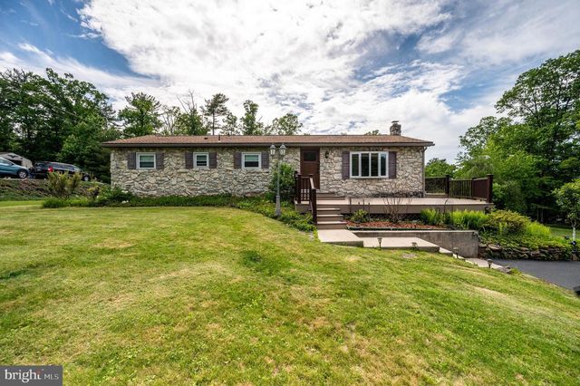 417 MOHAVE DR, Auburn, PA 17922
