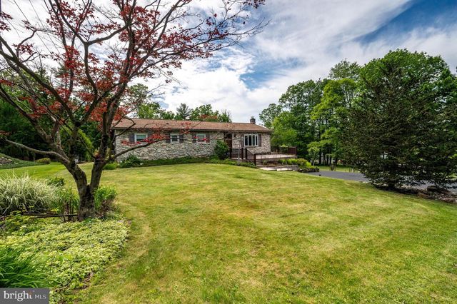 417 MOHAVE DR, Auburn, PA 17922