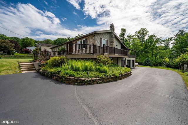 417 MOHAVE DR, Auburn, PA 17922
