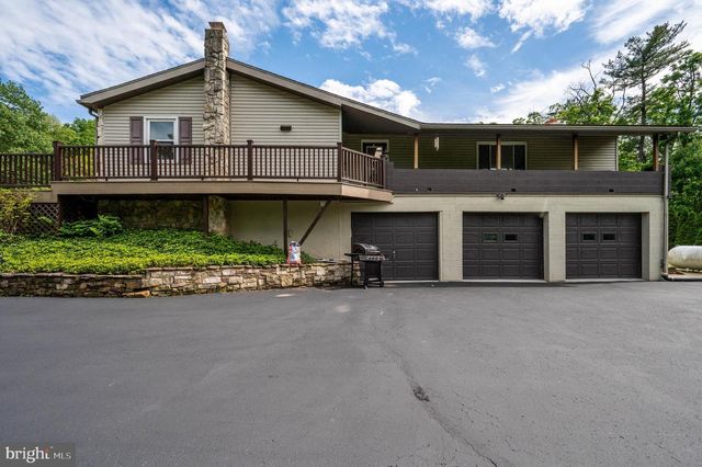 417 MOHAVE DR, Auburn, PA 17922