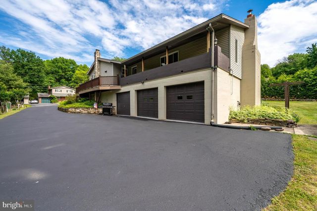 417 MOHAVE DR, Auburn, PA 17922