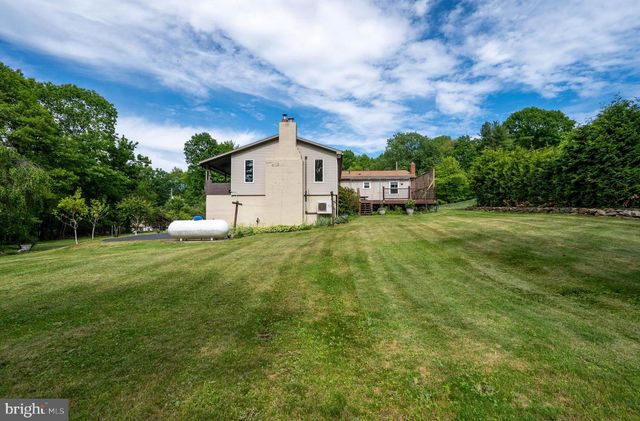 417 MOHAVE DR, Auburn, PA 17922