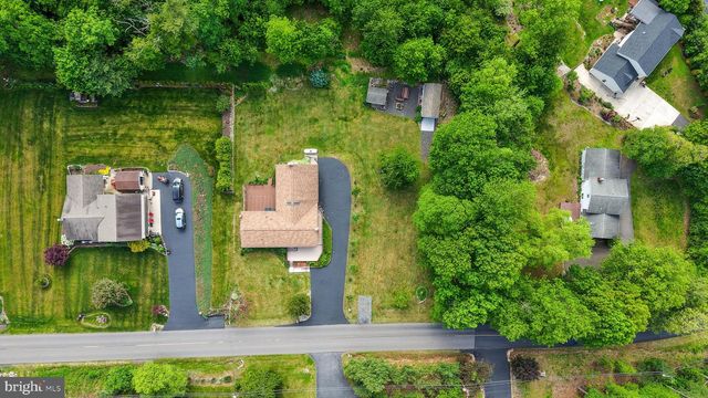 417 MOHAVE DR, Auburn, PA 17922