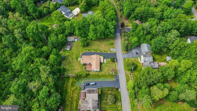 417 MOHAVE DR, Auburn, PA 17922