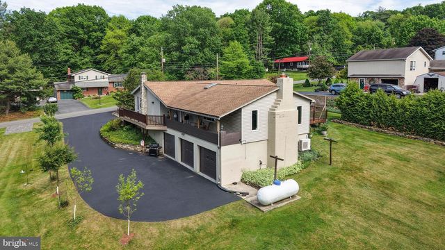 417 MOHAVE DR, Auburn, PA 17922