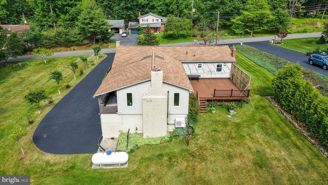 417 MOHAVE DR, Auburn, PA 17922