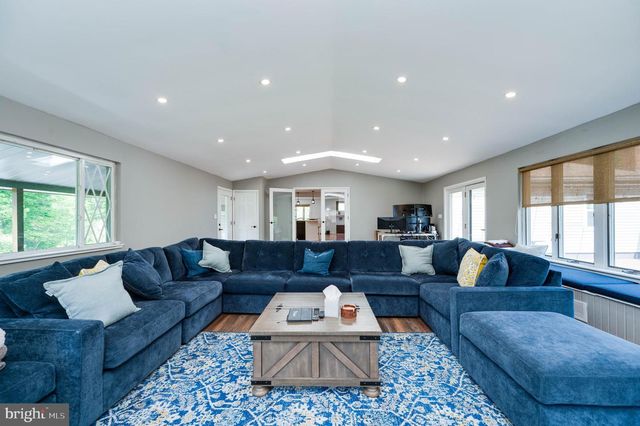 417 MOHAVE DR, Auburn, PA 17922