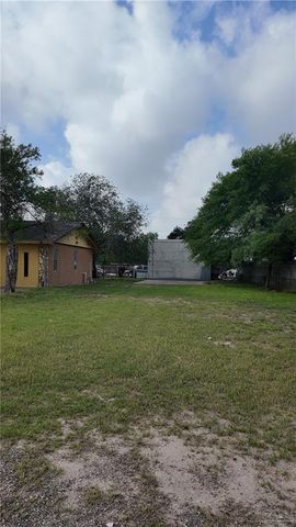 612 W Ramirez Street, Rio Grande City, TX 78582