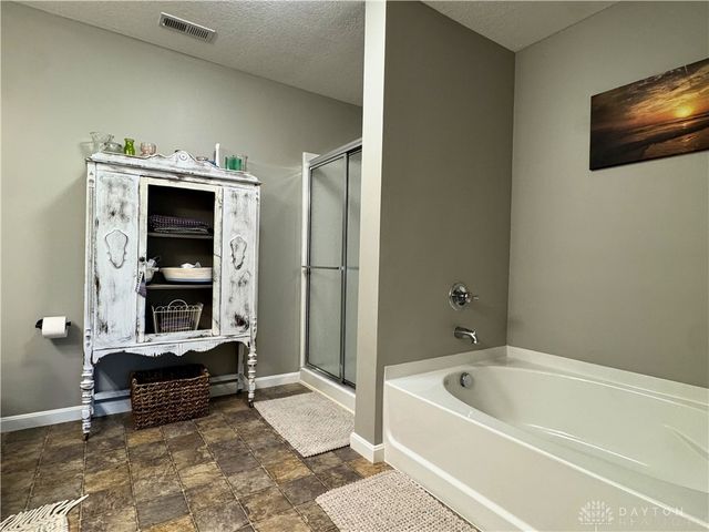 1317 Double Eagle Court, Turtlecreek Twp, OH 45036