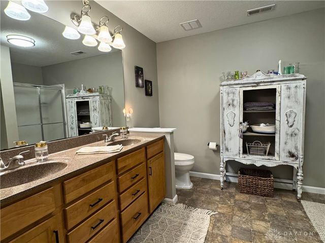1317 Double Eagle Court, Turtlecreek Twp, OH 45036