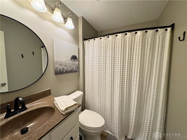 1317 Double Eagle Court, Turtlecreek Twp, OH 45036