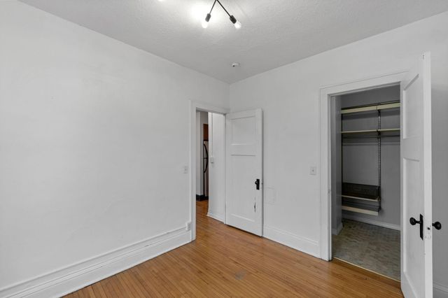 2881 Irving Avenue S 201, Minneapolis, MN 55408