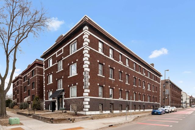 2881 Irving Avenue S 201, Minneapolis, MN 55408