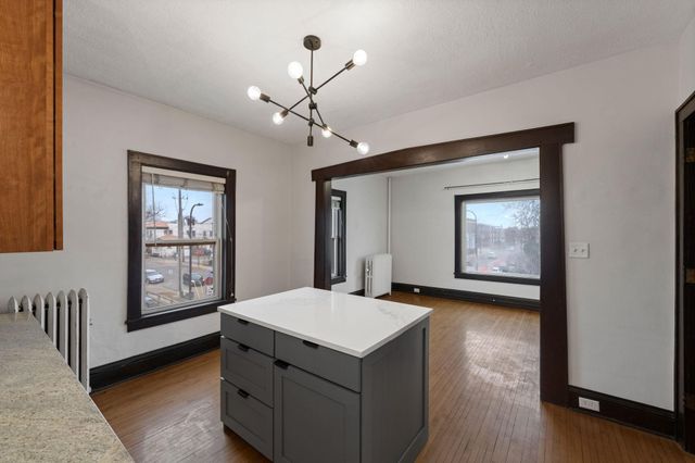 2881 Irving Avenue S 201, Minneapolis, MN 55408