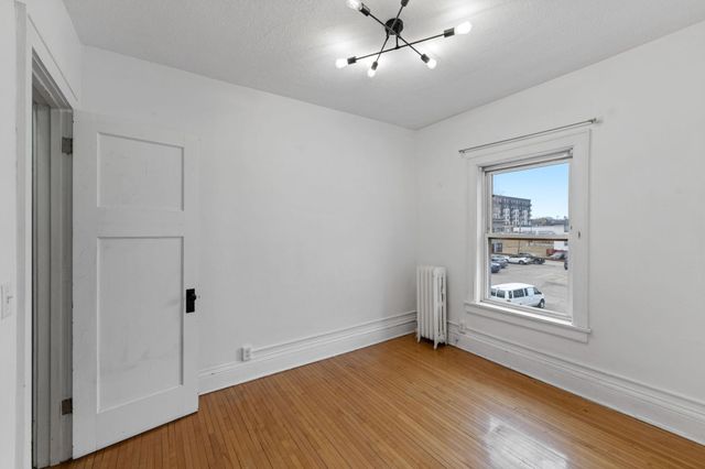 2881 Irving Avenue S 201, Minneapolis, MN 55408