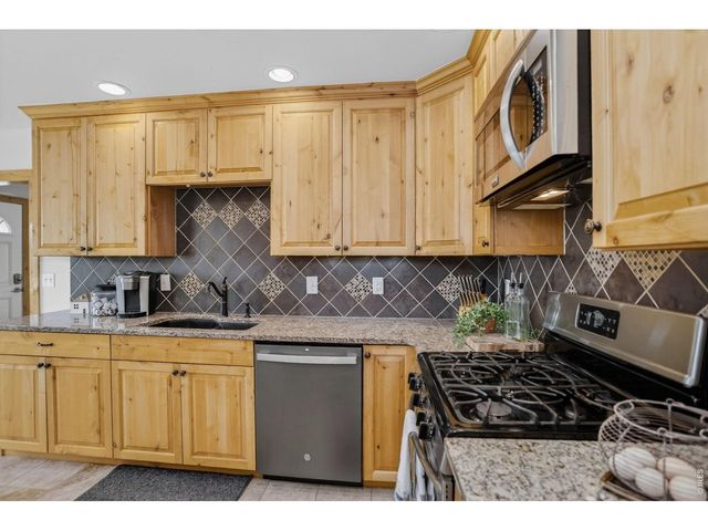 5084 46th Ave, Greeley, CO 80634