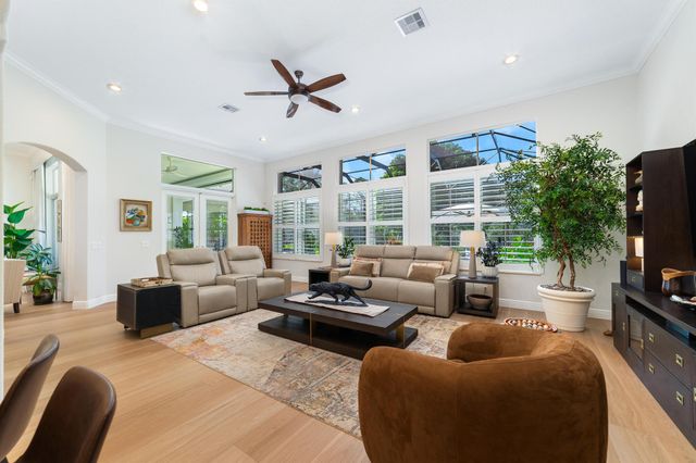 8403 Ironhorse Court, West Palm Beach, FL 33412