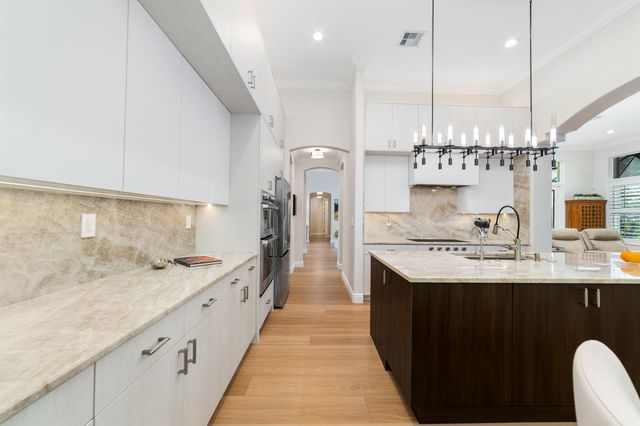 8403 Ironhorse Court, West Palm Beach, FL 33412