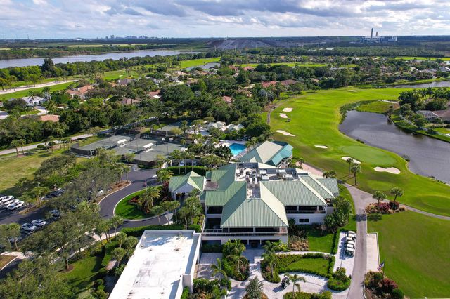 8403 Ironhorse Court, West Palm Beach, FL 33412