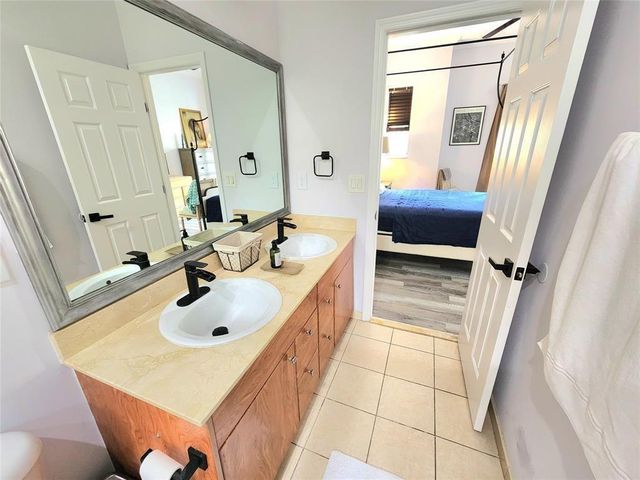 2317 Vintage Drive, Lighthouse Point, FL 33064