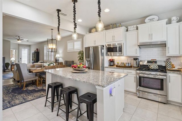 545 CANTABRIA DRIVE, Davenport, FL 33837