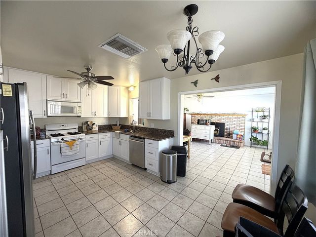 1600 Church Street, Barstow, CA 92311