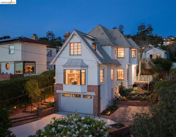 141 141 Saint Albans Rd, Kensington, CA 94708