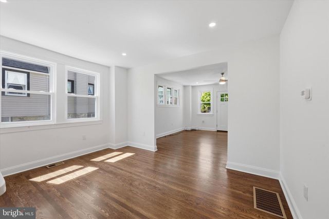 252 W GREENWOOD AVE, Lansdowne, PA 19050