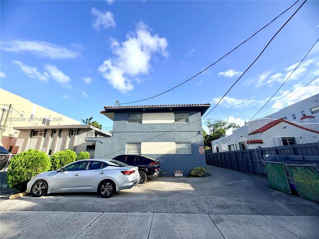 1426 SW 5th St 2, Miami, FL 33135
