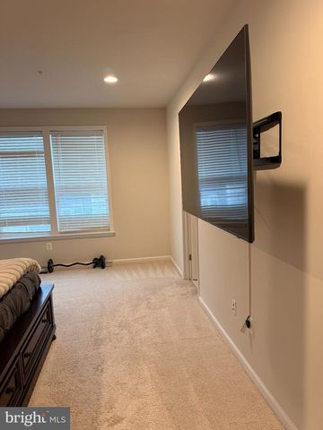 1011 FLESTER LN, Laurel, MD 20707