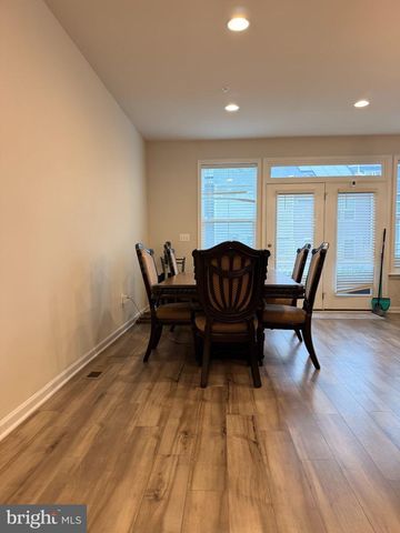 1011 FLESTER LN, Laurel, MD 20707