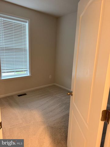 1011 FLESTER LN, Laurel, MD 20707