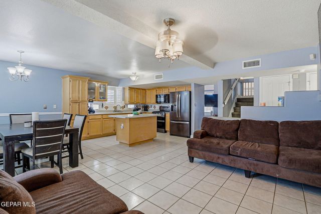 5545 RICK HUSBAND Drive, El Paso, TX 79934