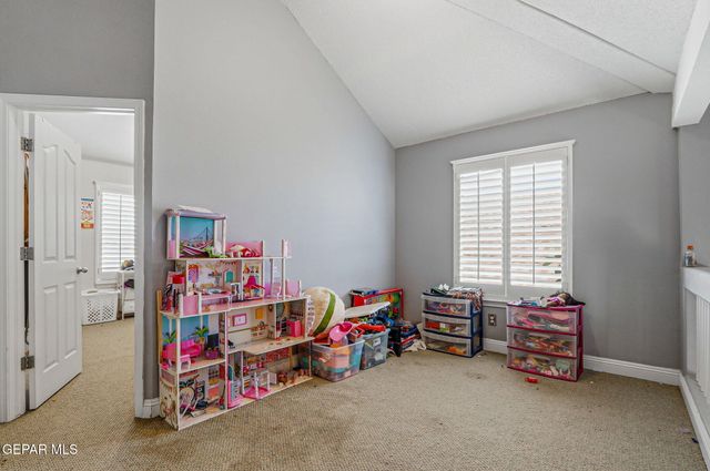 5545 RICK HUSBAND Drive, El Paso, TX 79934