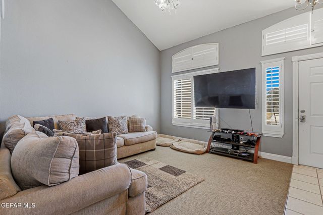 5545 RICK HUSBAND Drive, El Paso, TX 79934