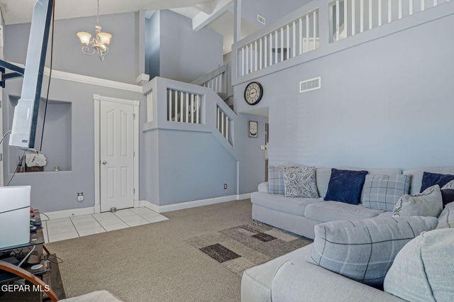 5545 RICK HUSBAND Drive, El Paso, TX 79934