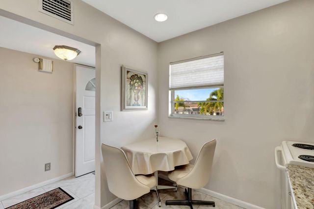 104 Plymouth M, West Palm Beach, FL 33417