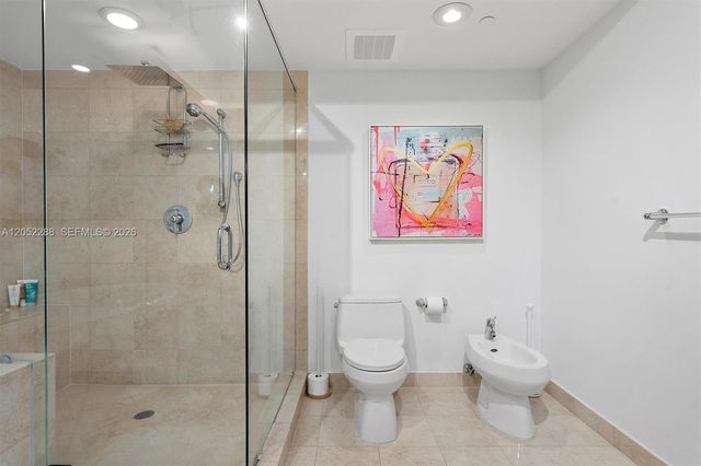1830 S Ocean Dr 1101, Hallandale Beach, FL 33009