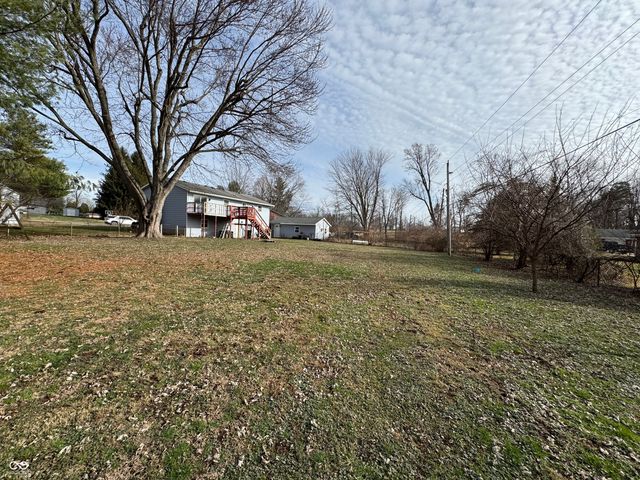 3920 S Walter Avenue, Bloomington, IN 47403