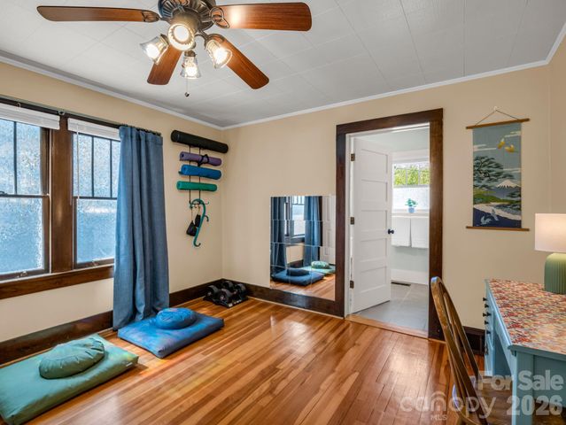 40 Hudson Street, Asheville, NC 28806