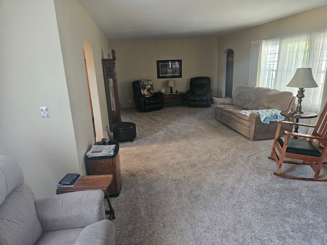 4504 26th Avenue, Moline, IL 61265